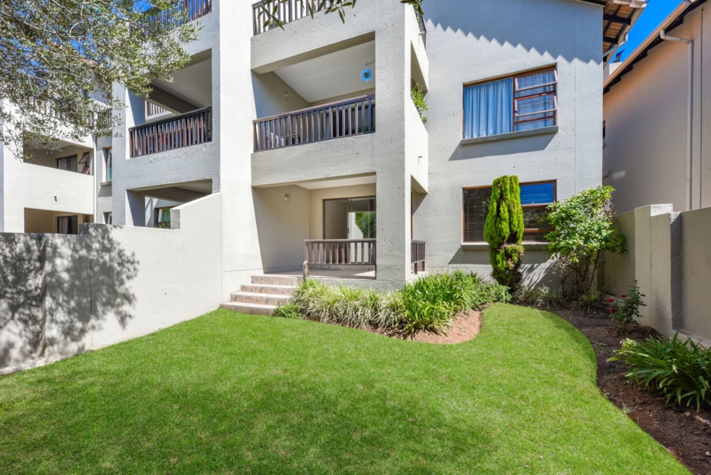 Garden apartment sold in Paulshof - FW1688433 Garden apartment sold in Paulshof - FW1688433