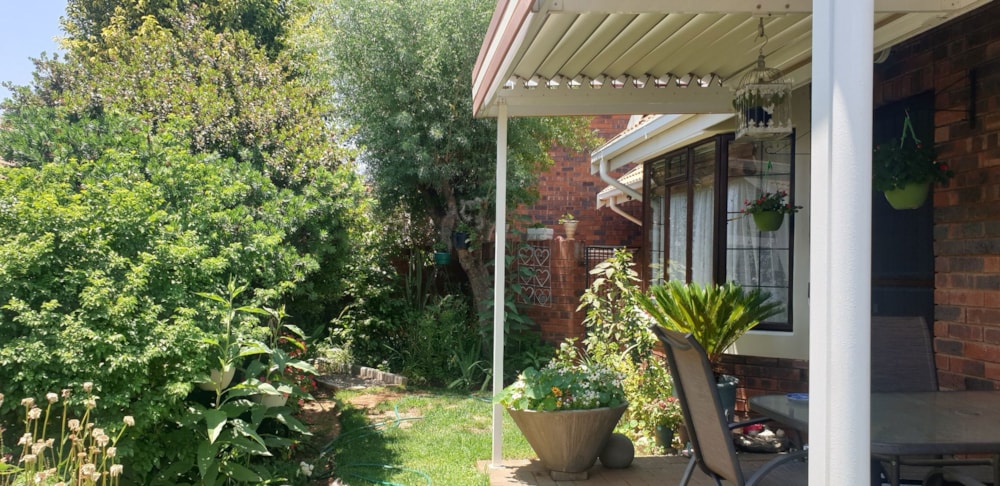 Townhouse sold in Dan Pienaar - 1BX1687840 Townhouse sold in Dan Pienaar - 1BX1687840