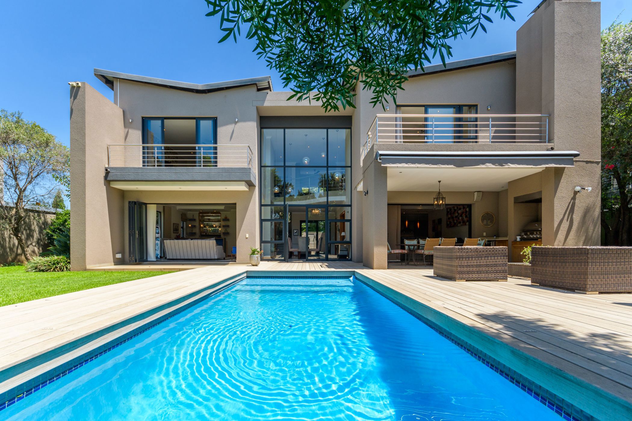 Double-storey cluster let in Bedfordview - BWL1687869