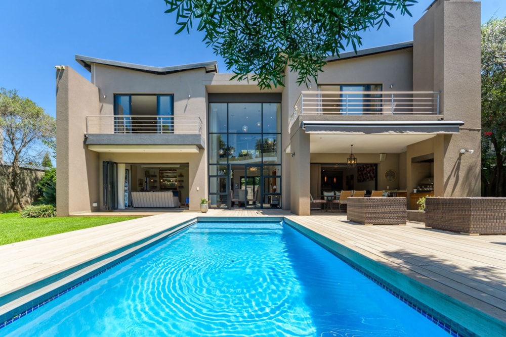 Double-storey cluster let in Bedfordview - BWL1687869 Double-storey cluster let in Bedfordview - BWL1687869