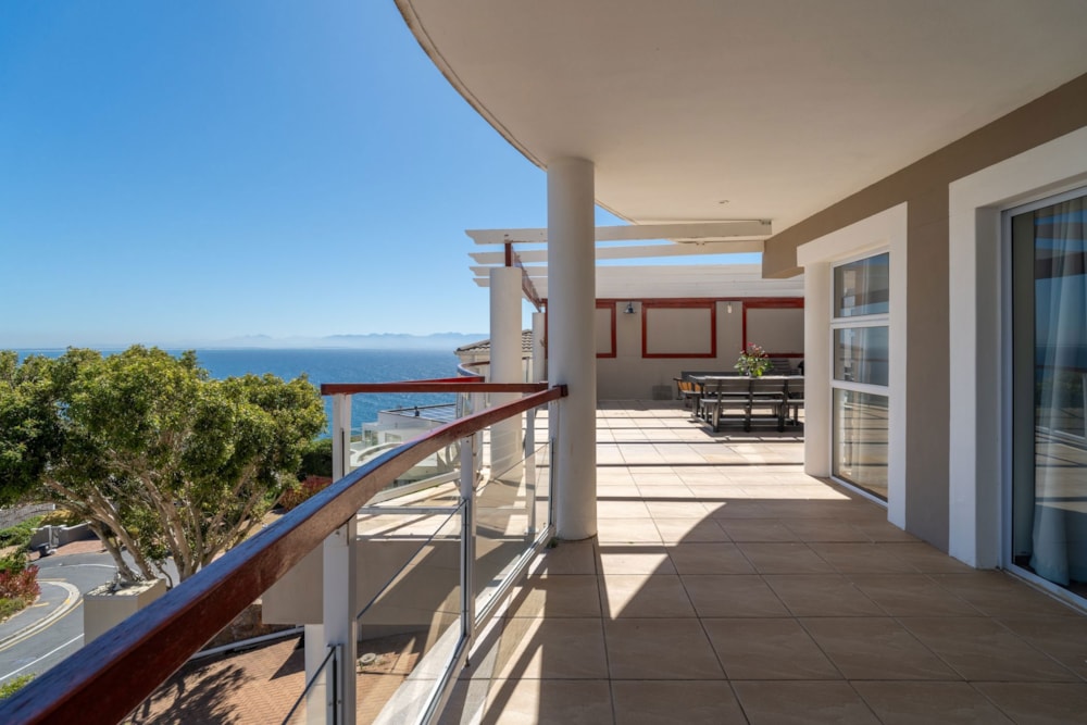 House for sale in Simons Town - SIM1685555 House for sale in Simons Town - SIM1685555