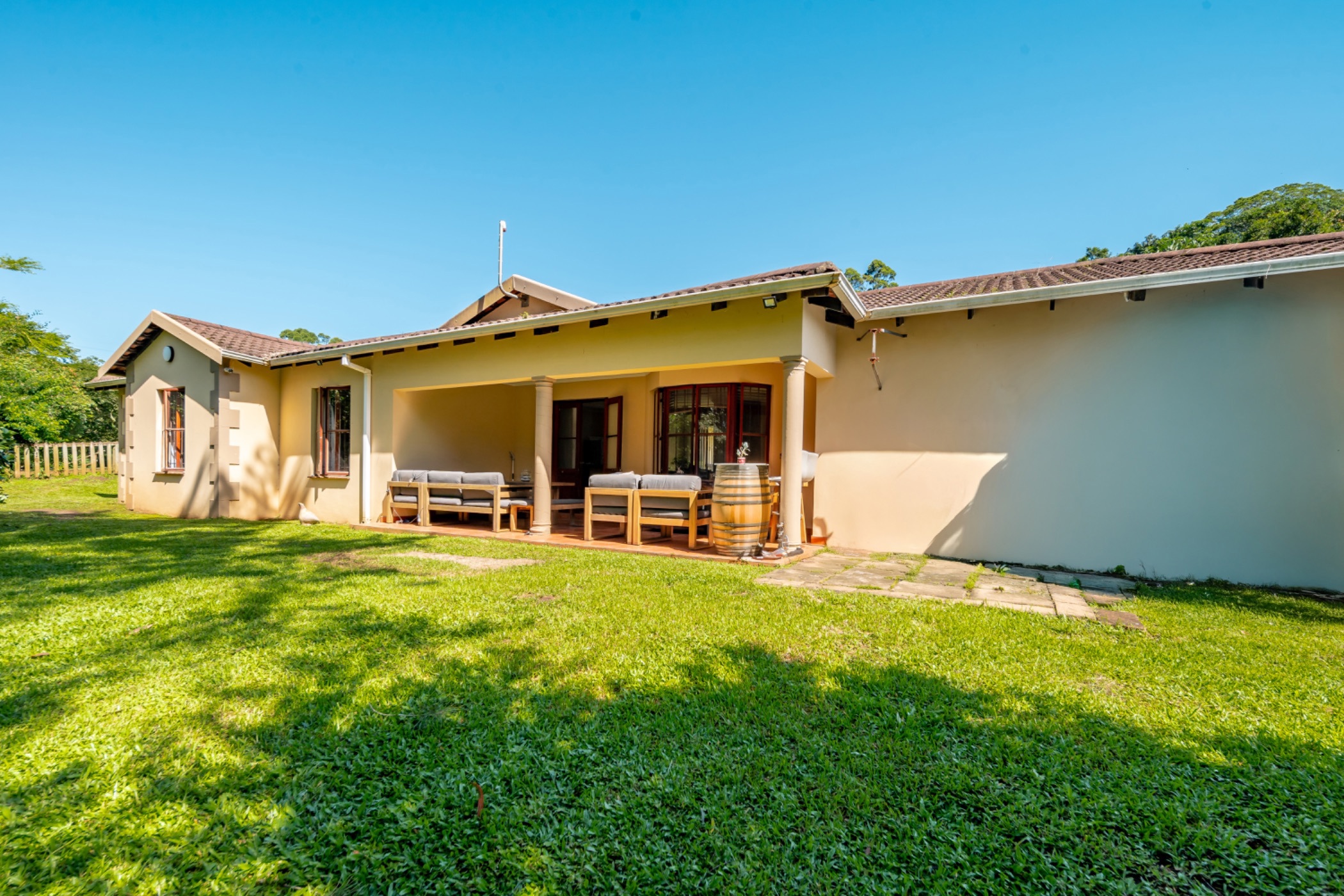 Townhouse sold in Gillitts - 1KF1686444