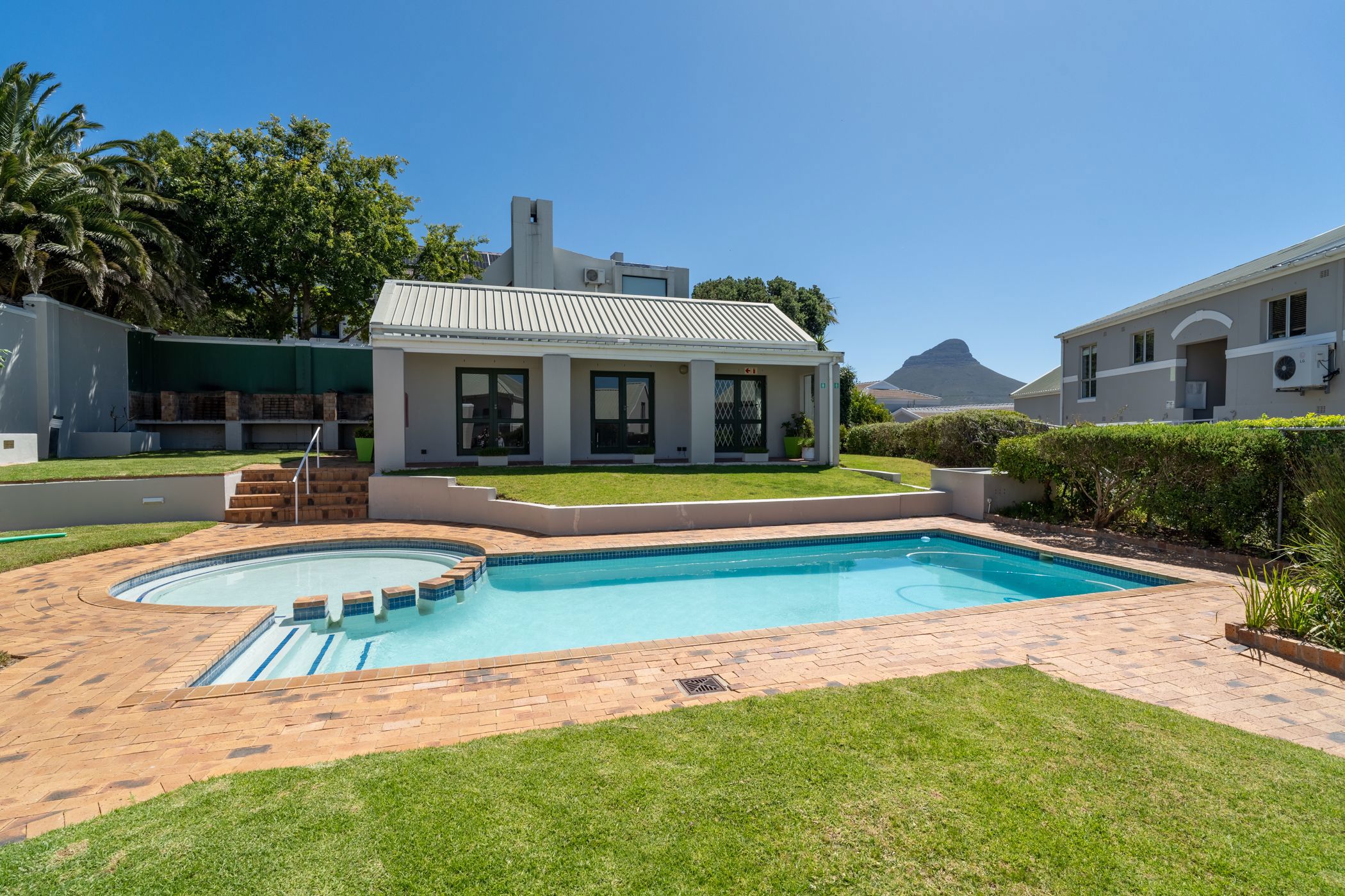 Apartment sold in Devils Peak - AS1685475