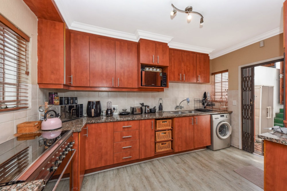 Cluster sold in Paulshof - FW1687565 Cluster sold in Paulshof - FW1687565