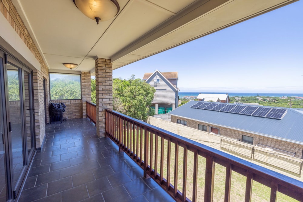 House sold in West Bank, Port Alfred - 1PF1681771 House sold in West Bank, Port Alfred - 1PF1681771