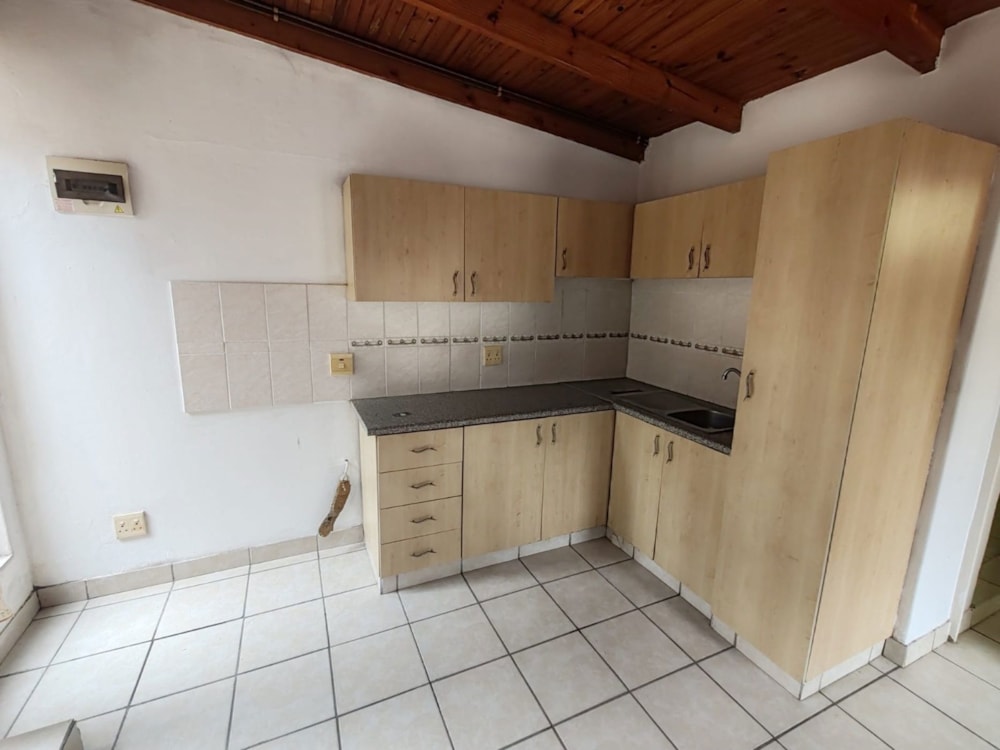 Garden cottage let in Durban North - 1ND1687694 Garden cottage let in Durban North - 1ND1687694