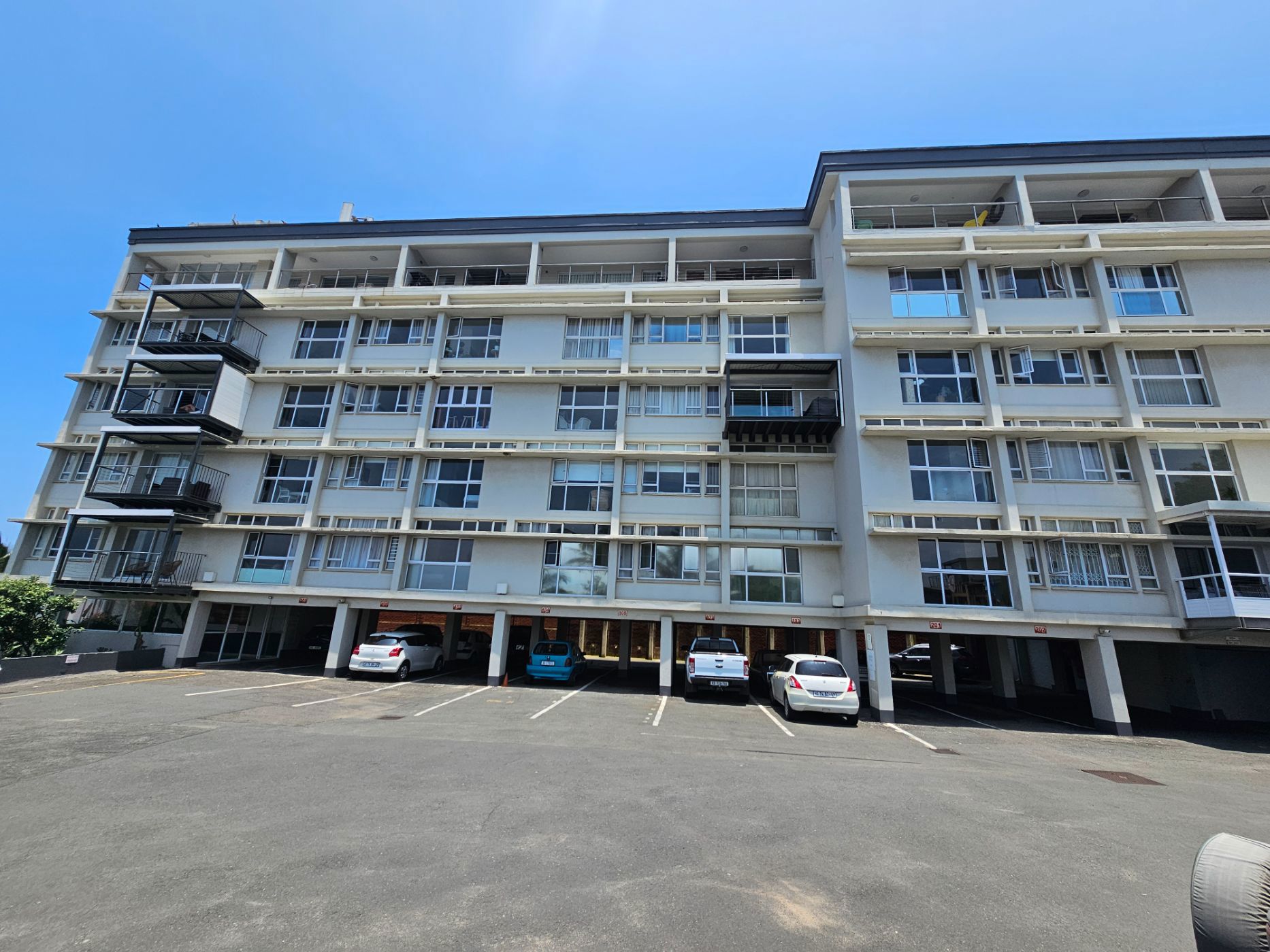 Apartment for sale in Umdloti Beach - 1ND1686101