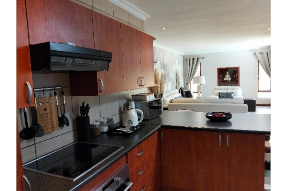 Single-storey cluster sold in Boksburg - BOK1688443 Single-storey cluster sold in Boksburg - BOK1688443