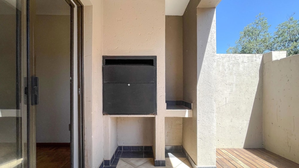 Apartment for sale in Menlo Park - PT1689996 Apartment for sale in Menlo Park - PT1689996