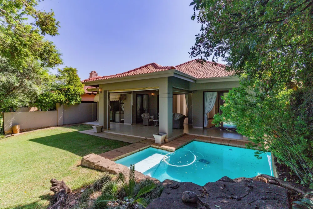 Golf estate house for sale in Pecanwood - 1HR1688569 Golf estate house for sale in Pecanwood - 1HR1688569