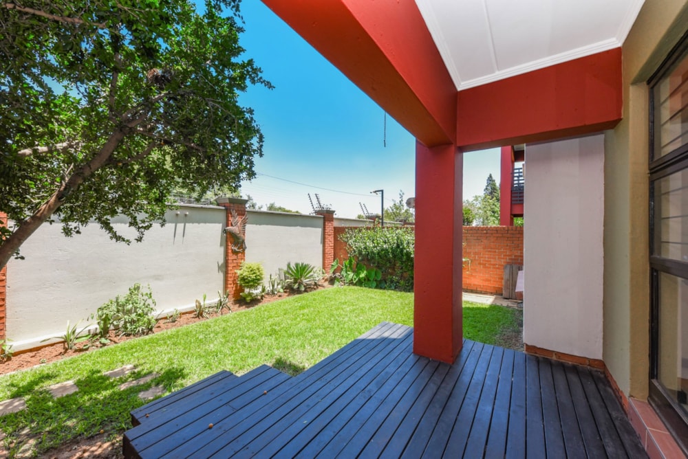 Apartment sold in Douglasdale - FW1687497 Apartment sold in Douglasdale - FW1687497