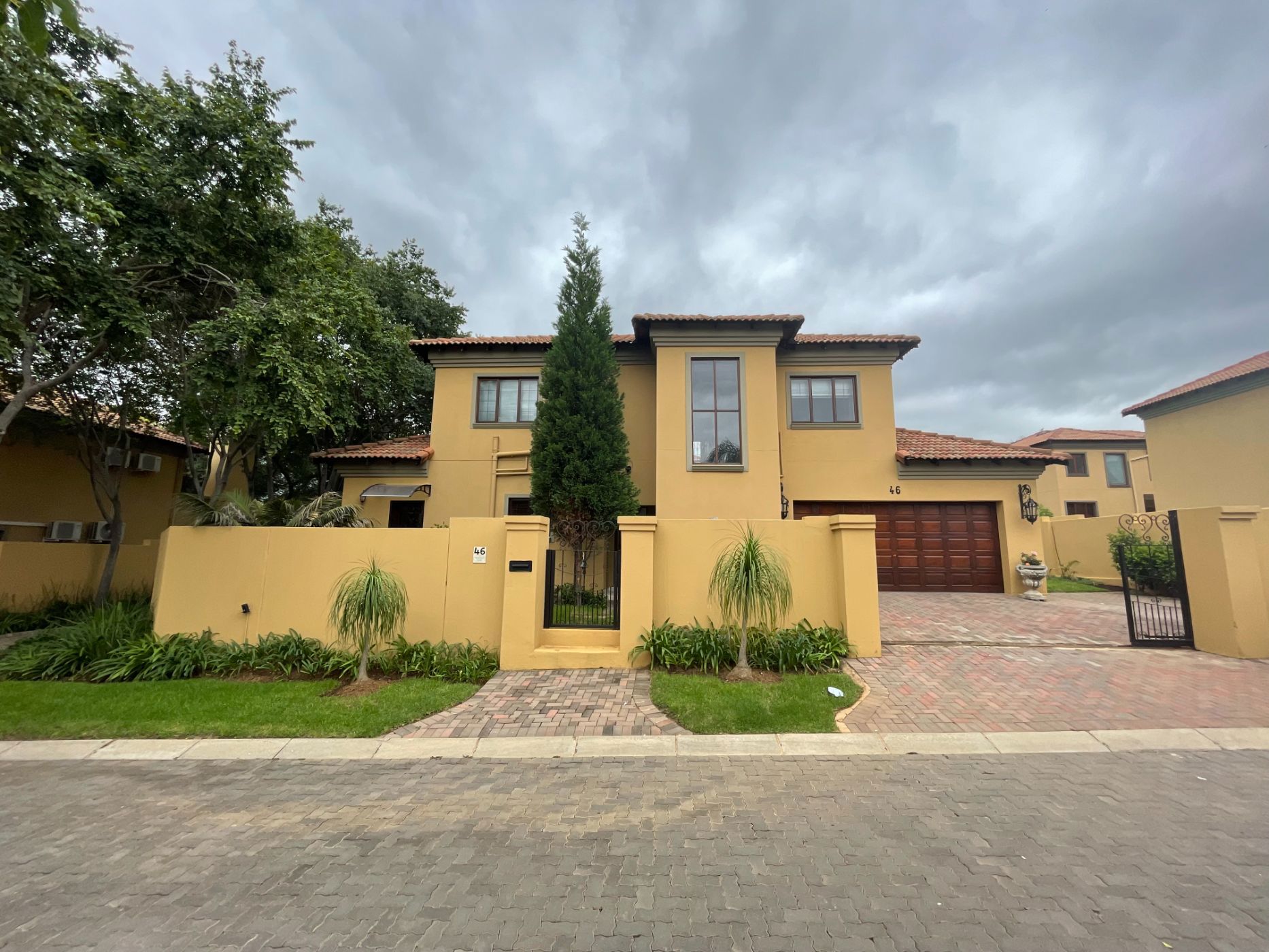 House let in Craigavon - FYL1674542