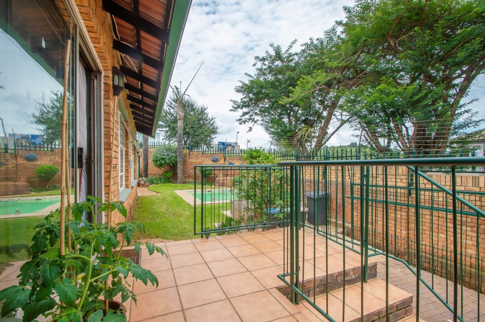 Townhouse sold in Rangeview - 1KR1686051 Townhouse sold in Rangeview - 1KR1686051