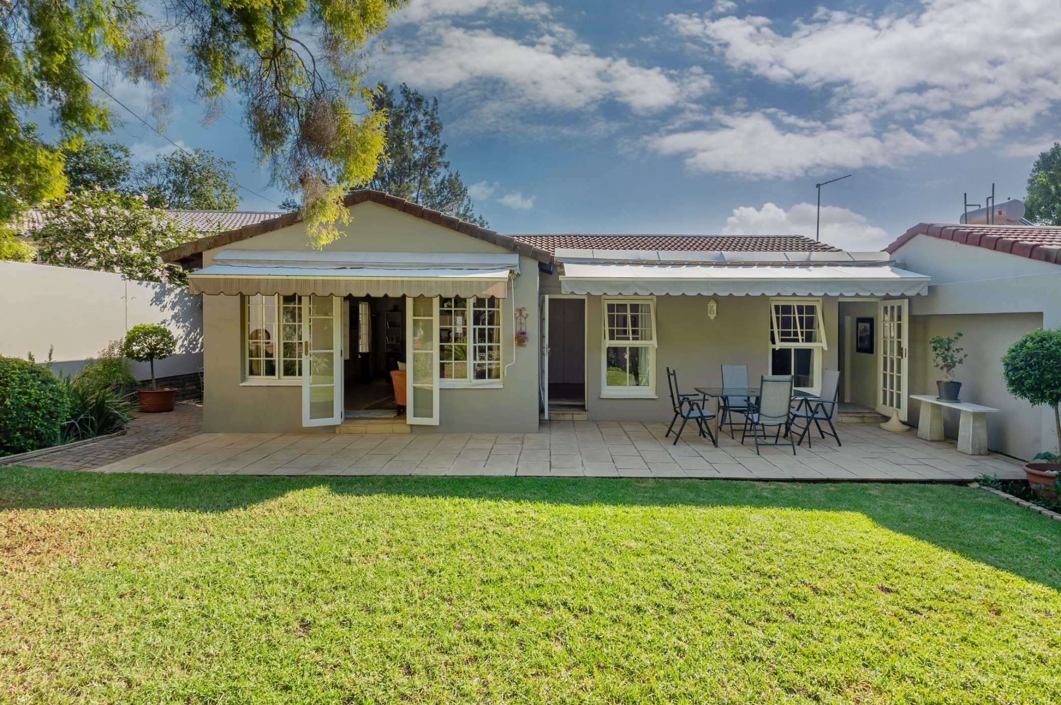 House for sale in Bryanston - HP1688425