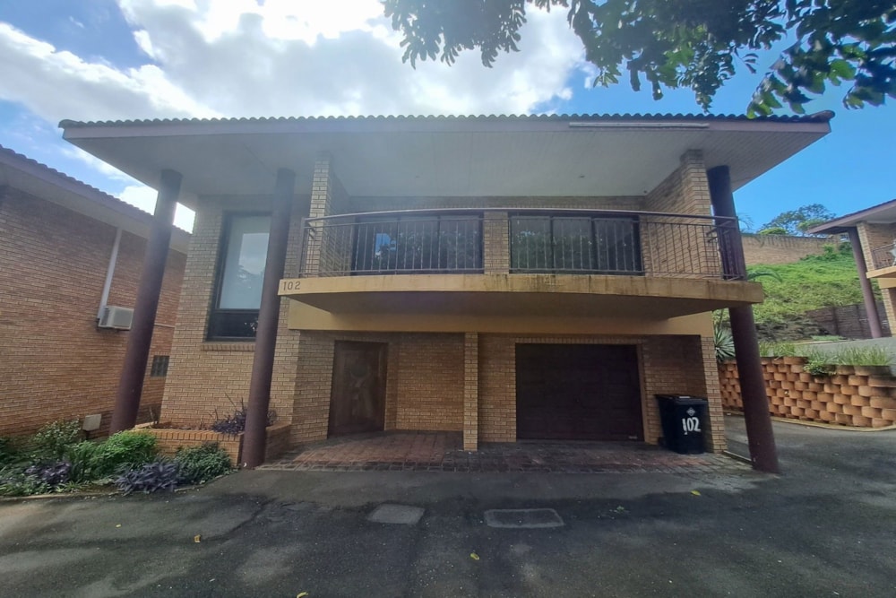 Townhouse for sale in Amanzimtoti - 1WB1708040 Townhouse for sale in Amanzimtoti - 1WB1708040