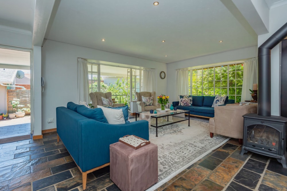 House sold in Thornhill Estate - BED1688148 House sold in Thornhill Estate - BED1688148