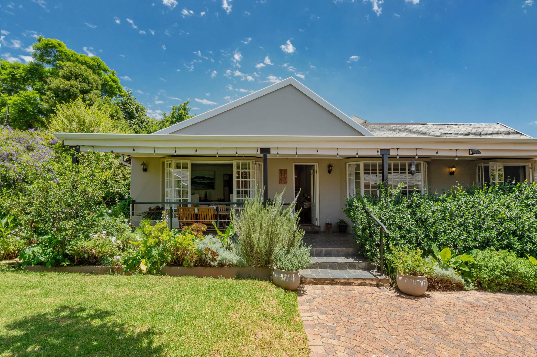 House sold in Thornhill Estate - BED1688148