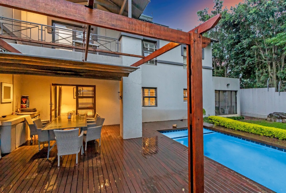 Double-storey cluster for sale in Waverley, Johannesburg - HP1690420 Double-storey cluster for sale in Waverley, Johannesburg - HP1690420