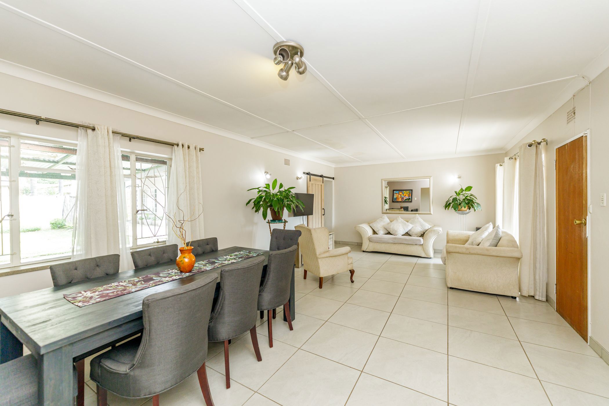 House sold in Northmead - EN1690630