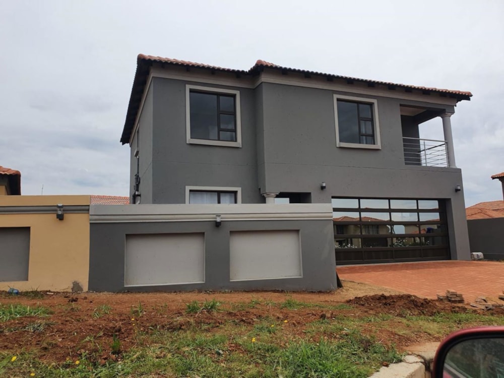 House for sale in Crystal Park - EN1692006 House for sale in Crystal Park - EN1692006