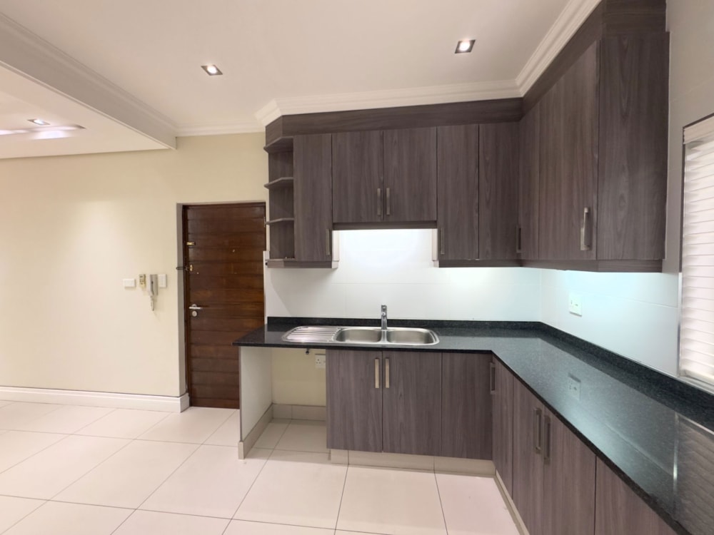 Townhouse let in Morningside, Durban - 1DA1692634 Townhouse let in Morningside, Durban - 1DA1692634