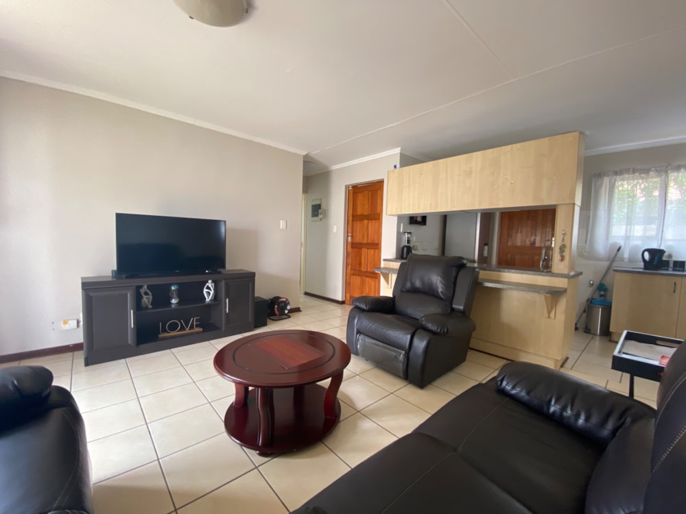 Townhouse sold in Langenhovenpark - 1BX1691591 Townhouse sold in Langenhovenpark - 1BX1691591