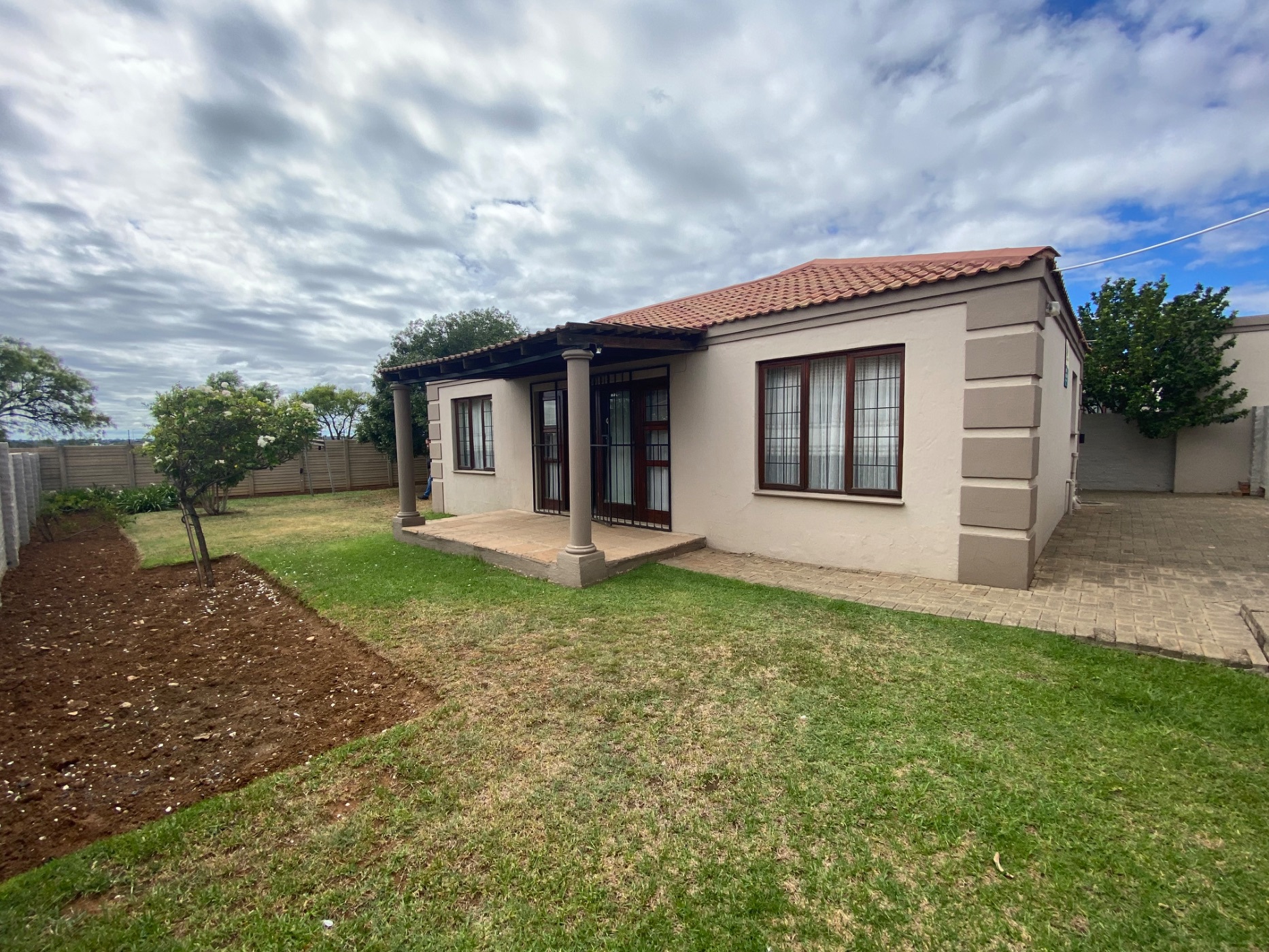 Townhouse sold in Langenhovenpark - 1BX1691591