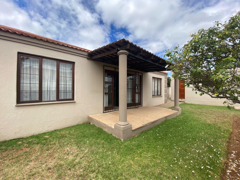 Townhouse sold in Langenhovenpark - 1BX1691591 Townhouse sold in Langenhovenpark - 1BX1691591