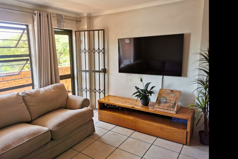 Apartment for sale in Mbombela Ext 2 (Nelspruit Ext 2) - 1NS1691541