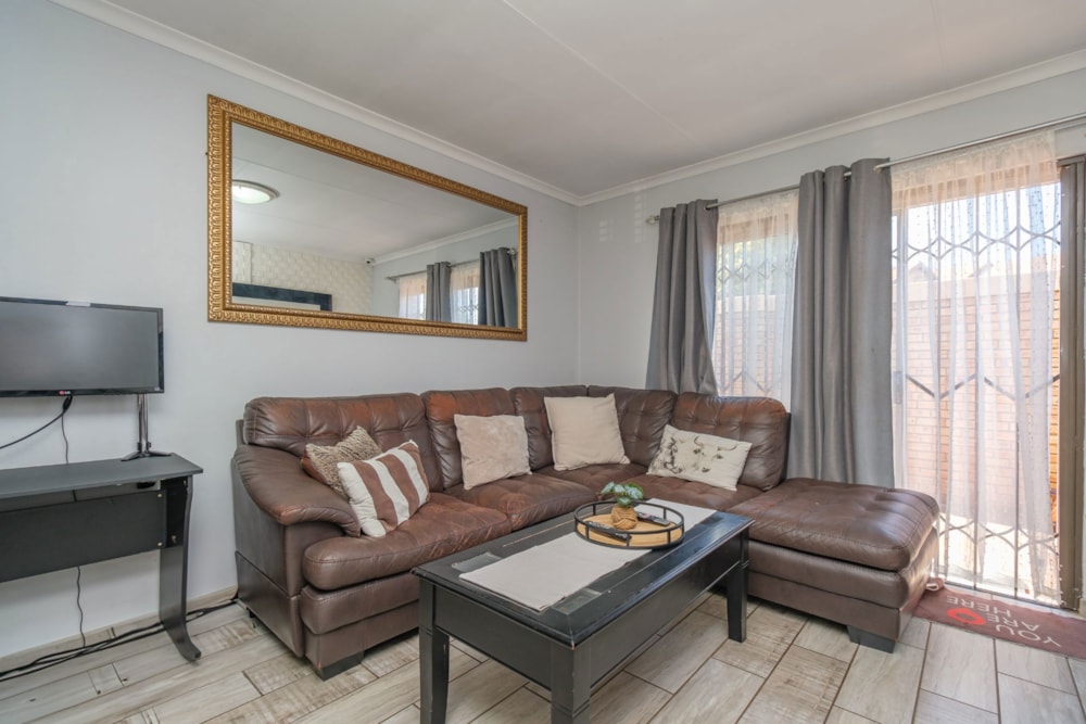 Townhouse sold in Witpoortjie - RDT1692070 Townhouse sold in Witpoortjie - RDT1692070