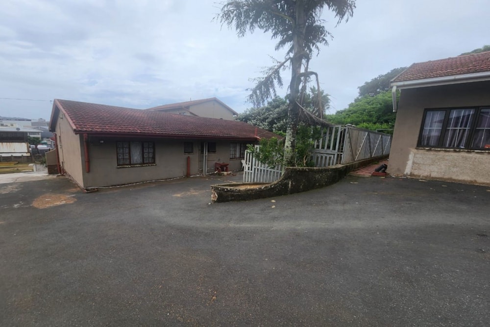 House for sale in Isipingo Beach - 1WB1694616