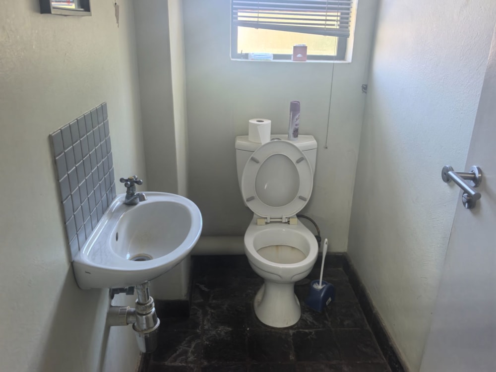 Commercial office for sale in Sonheuwel - 1NS1691166