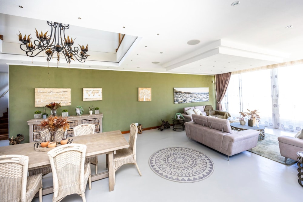 House for sale in Gonubie - 1EZ1689335 House for sale in Gonubie - 1EZ1689335