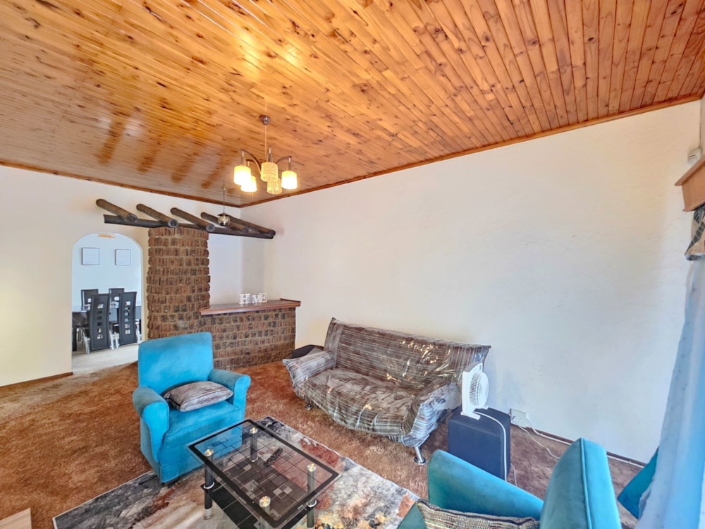 House for sale in Hutten Heights - 1NW1691172 House for sale in Hutten Heights - 1NW1691172