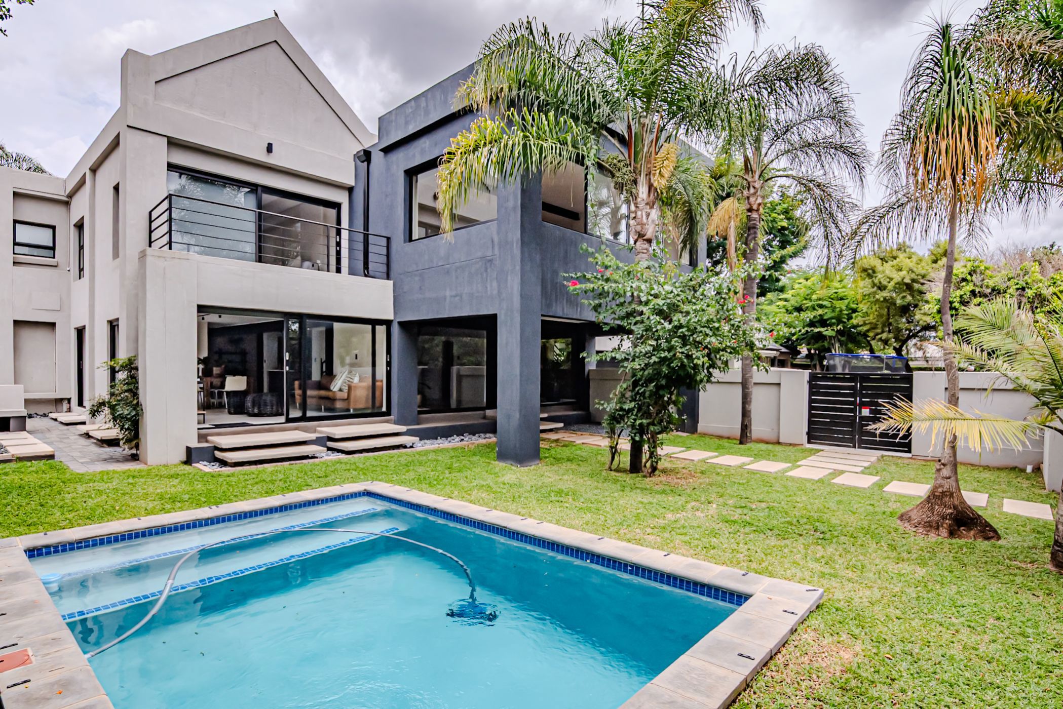 House sold in Silver Lakes Golf Estate - PT1714504