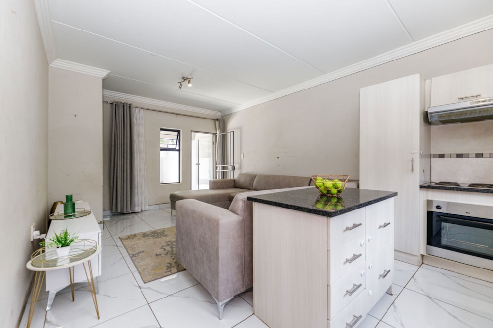 Townhouse sold in Honeydew, Randburg - RAN1688459 Townhouse sold in Honeydew, Randburg - RAN1688459