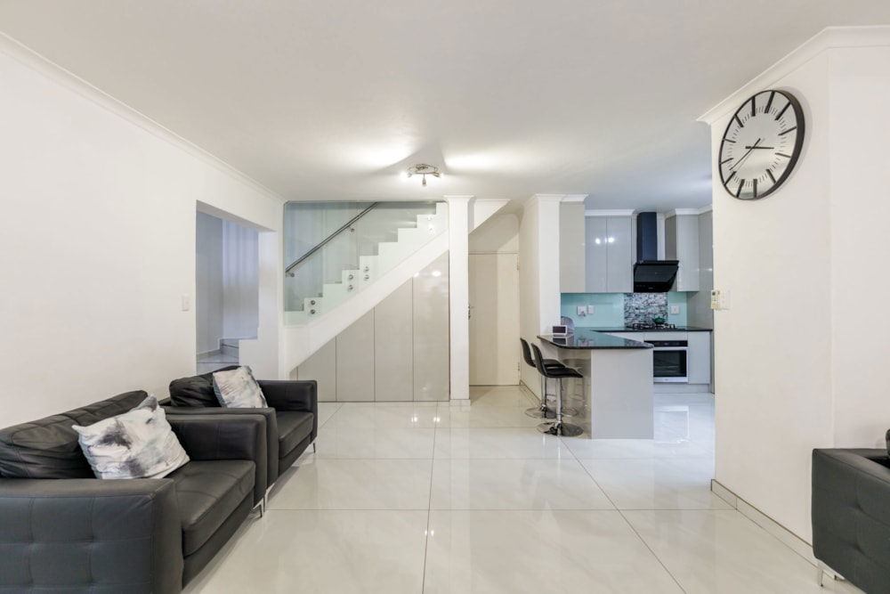 Double-storey cluster sold in Strubensvalley - RAN1690216 Double-storey cluster sold in Strubensvalley - RAN1690216