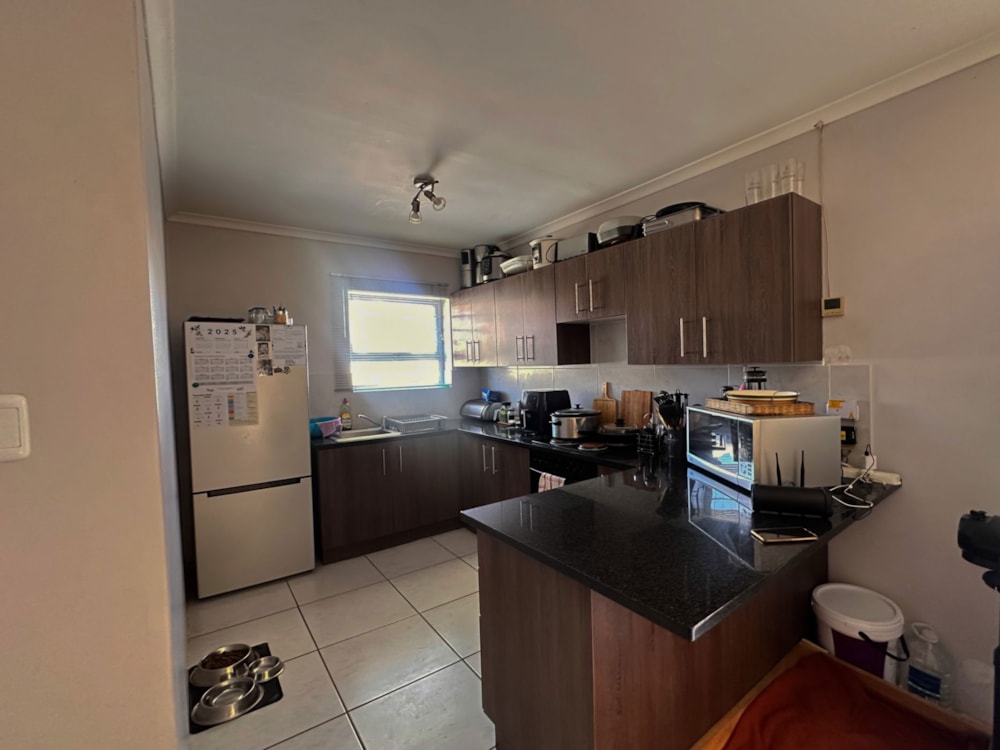 Apartment sold in Brentwood Park, Port Elizabeth, Gqeberha - 1PLZ1689001 Apartment sold in Brentwood Park, Port Elizabeth, Gqeberha - 1PLZ1689001
