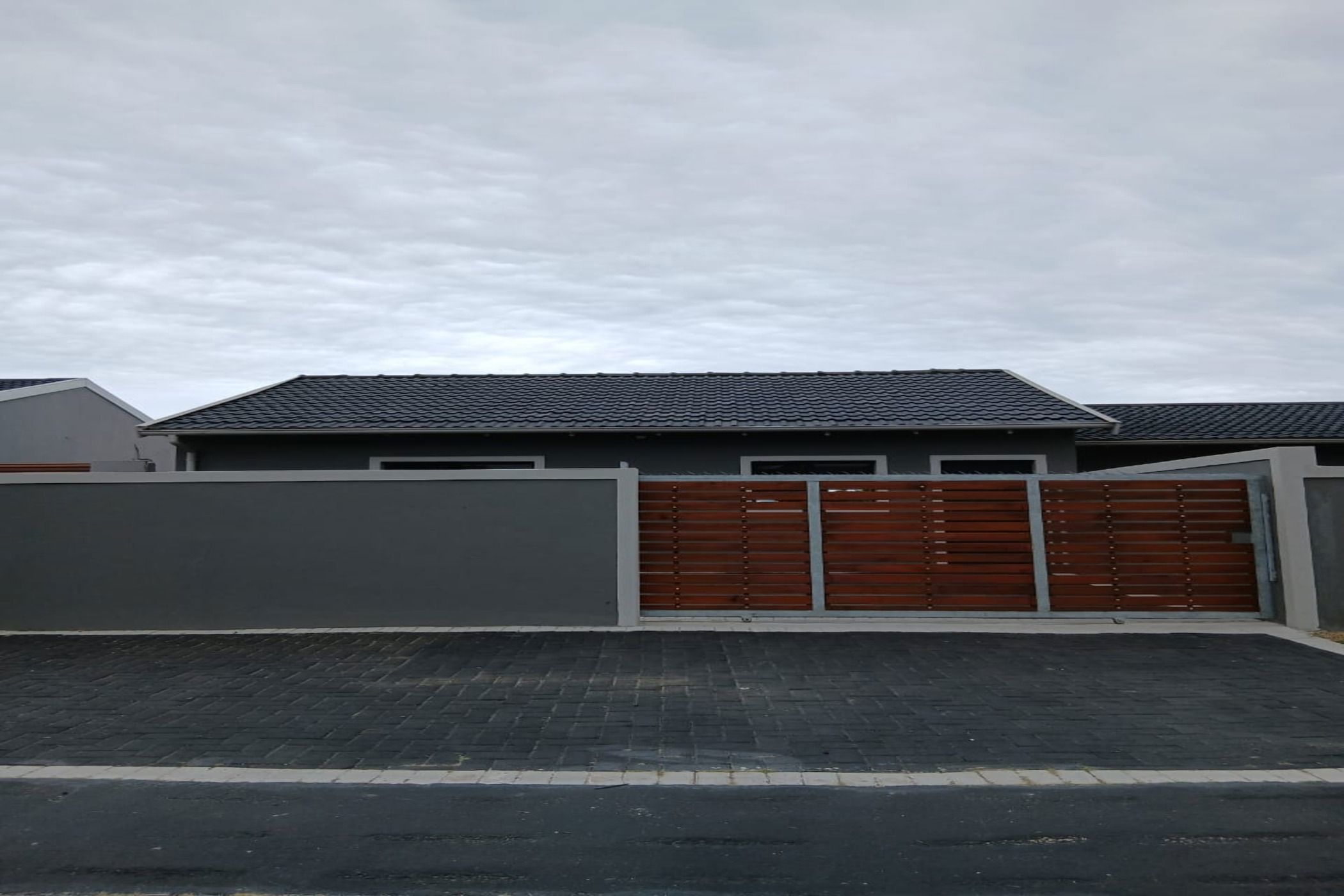 House let in Bluewater Bay, Port Elizabeth, Gqeberha - 1PLZ1689084