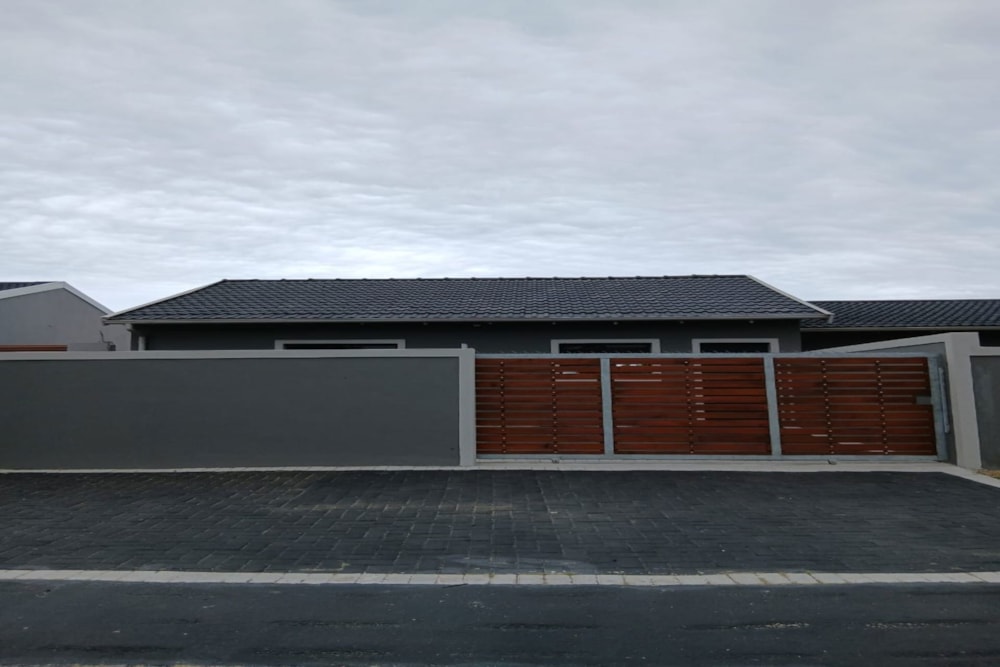 House let in Bluewater Bay, Port Elizabeth, Gqeberha - 1PLZ1689084 House let in Bluewater Bay, Port Elizabeth, Gqeberha - 1PLZ1689084