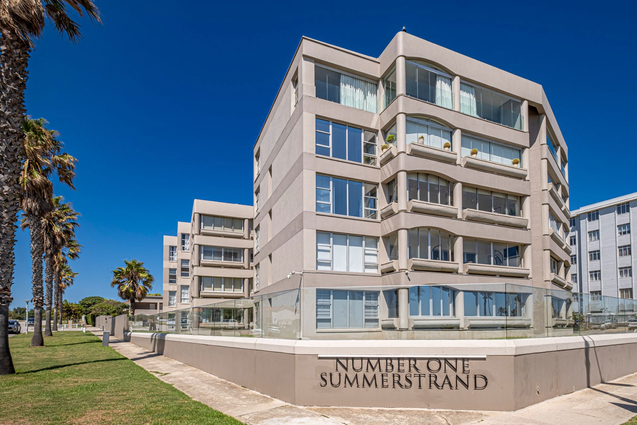 Apartment sold in Summerstrand - 1PLZ1689447
