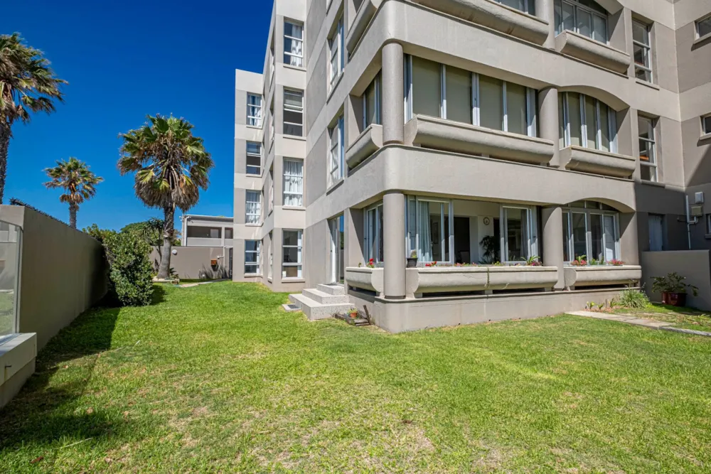 Apartment sold in Summerstrand - 1PLZ1689447