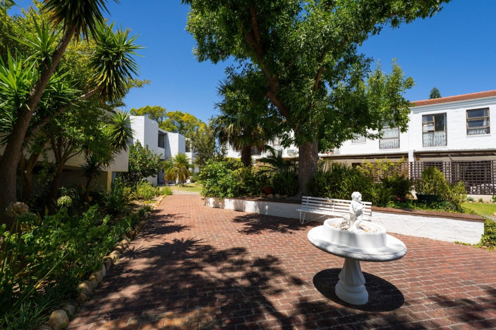 Apartment sold in Somerset West - SW1690980 Apartment sold in Somerset West - SW1690980