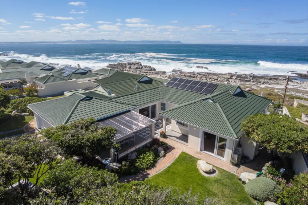 House for sale in Westcliff, Hermanus - HF1689720 House for sale in Westcliff, Hermanus - HF1689720