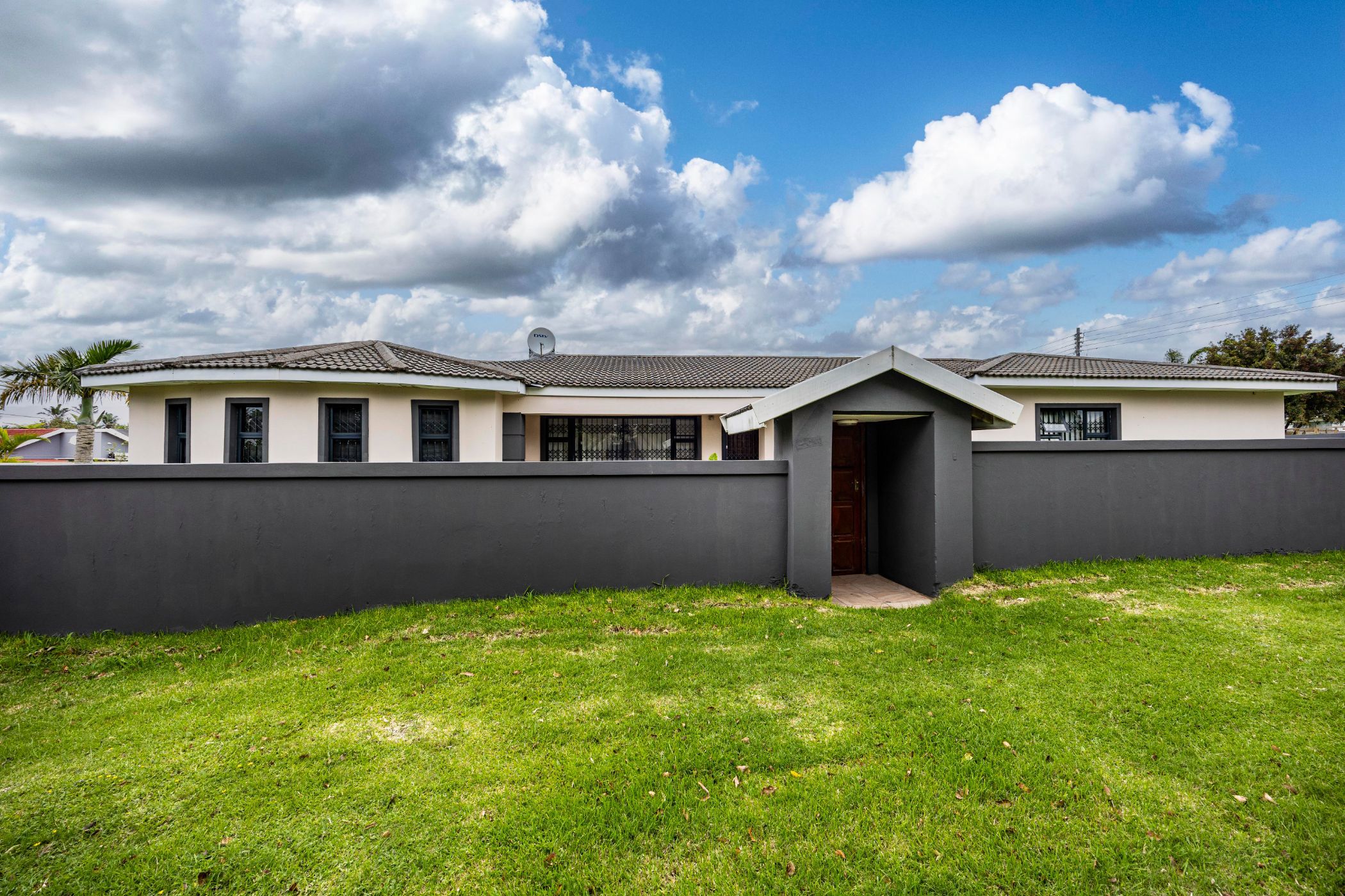 House for sale in Gonubie - 1EZ1693263