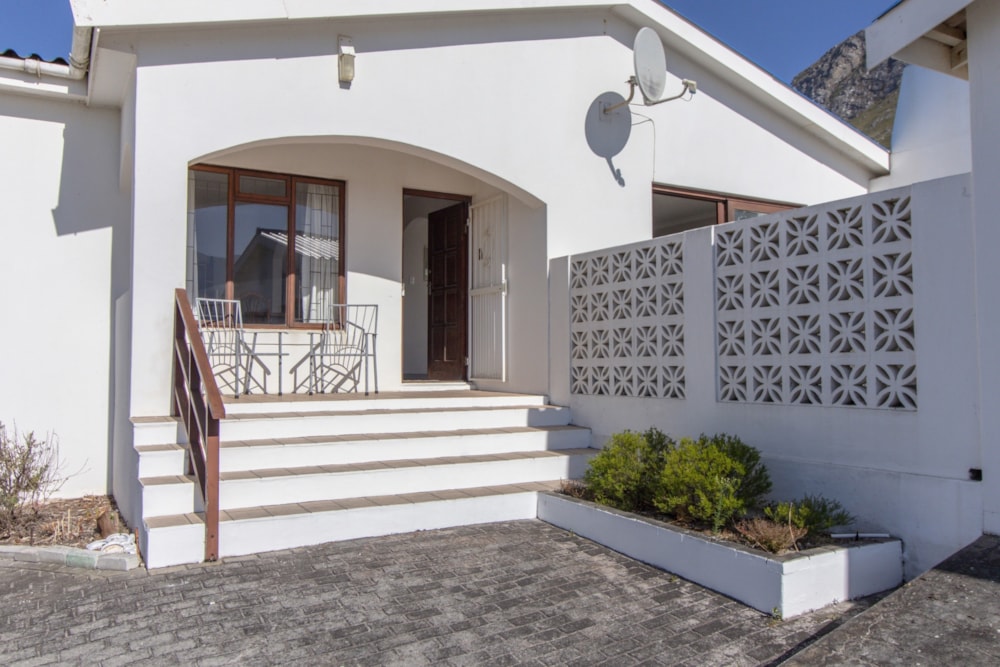 House sold in Bettys Bay - KN1689269 House sold in Bettys Bay - KN1689269