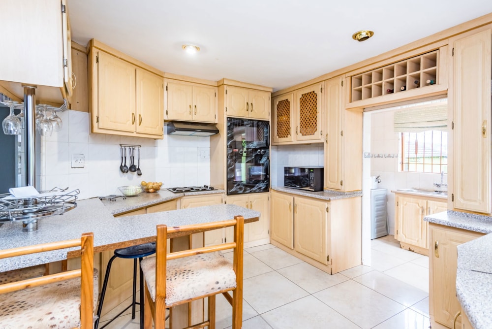 Security estate home for sale in Rangeview - 1KR1691846 Security estate home for sale in Rangeview - 1KR1691846