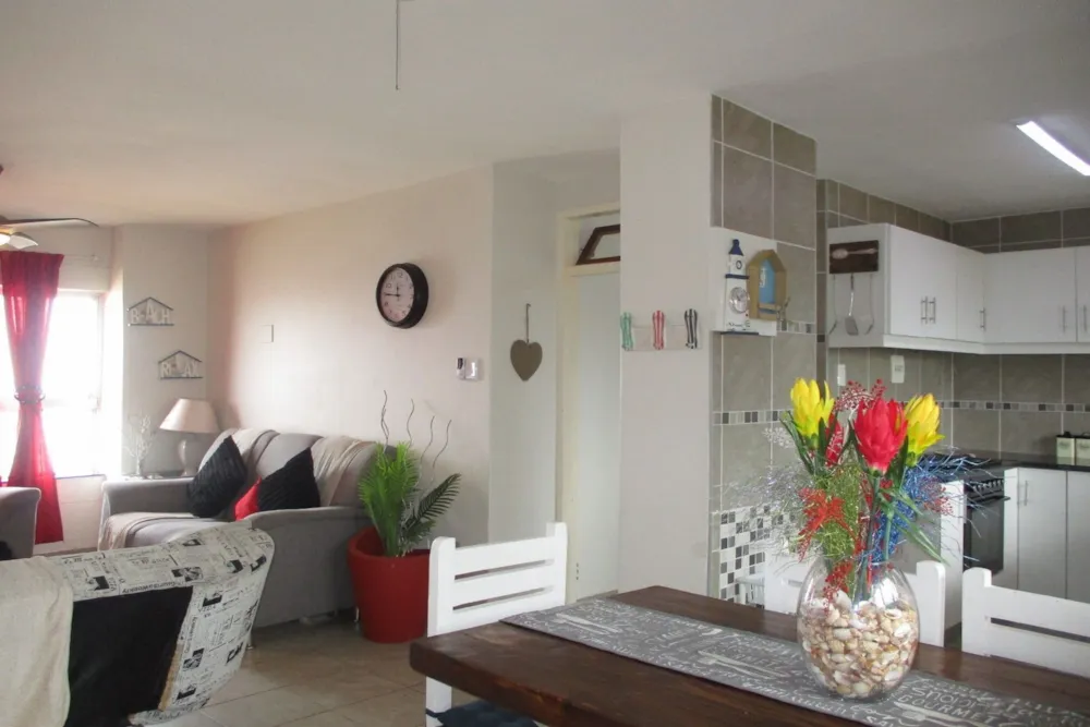 Apartment for sale in Amanzimtoti - 1WB1692101