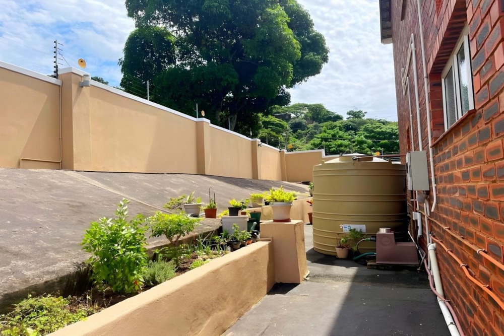 House for sale in Isipingo Rail - 1WB1691362