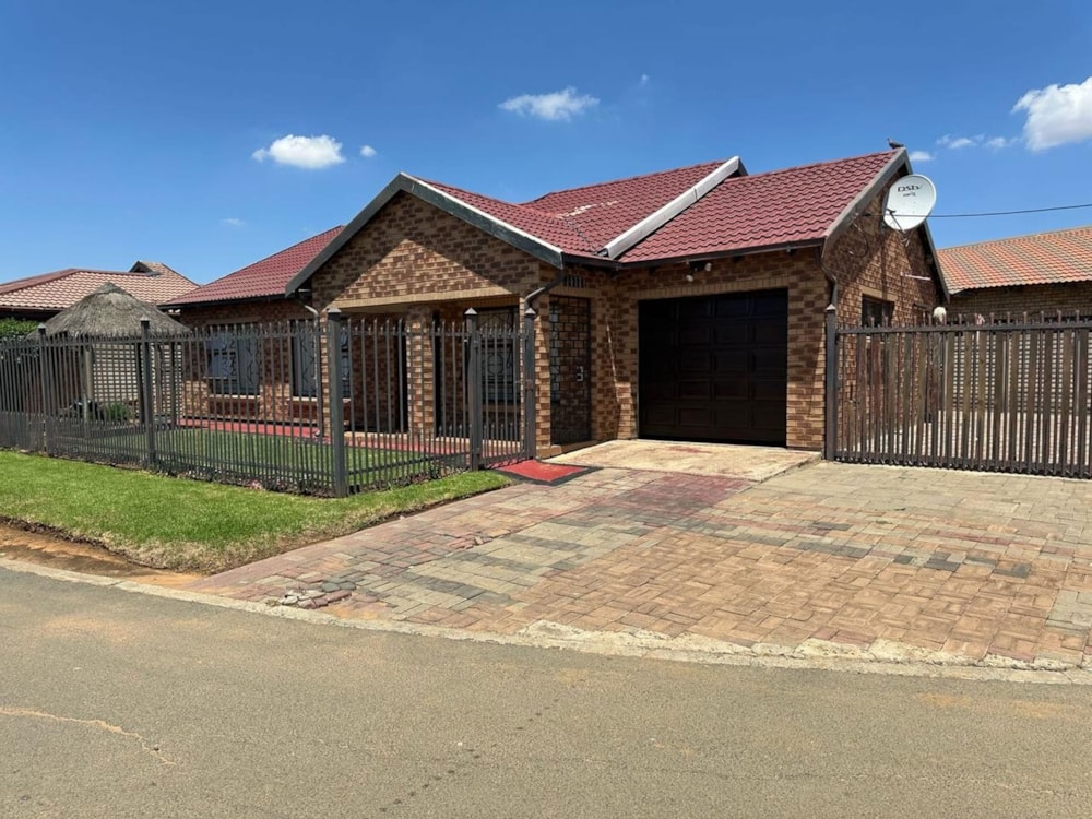 House for sale in Grasslands - 1BX1690749